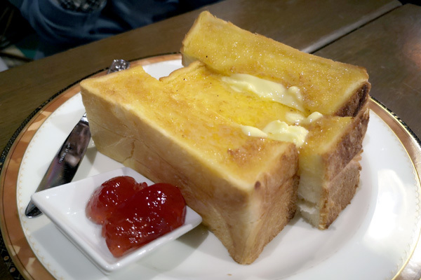 珈琲はうす あんず村 高幡不動 食と酒と本と街と